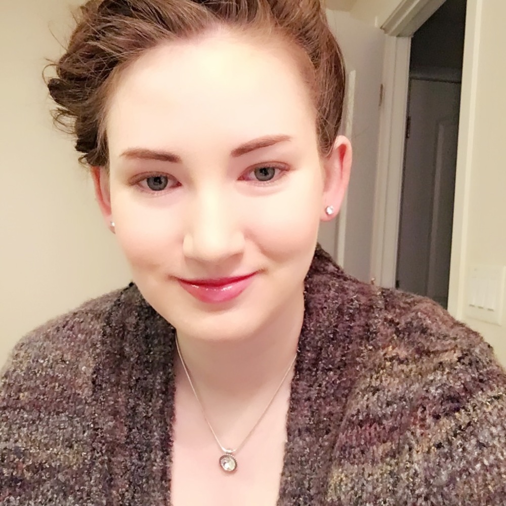 Meet your Posher, Stephanie